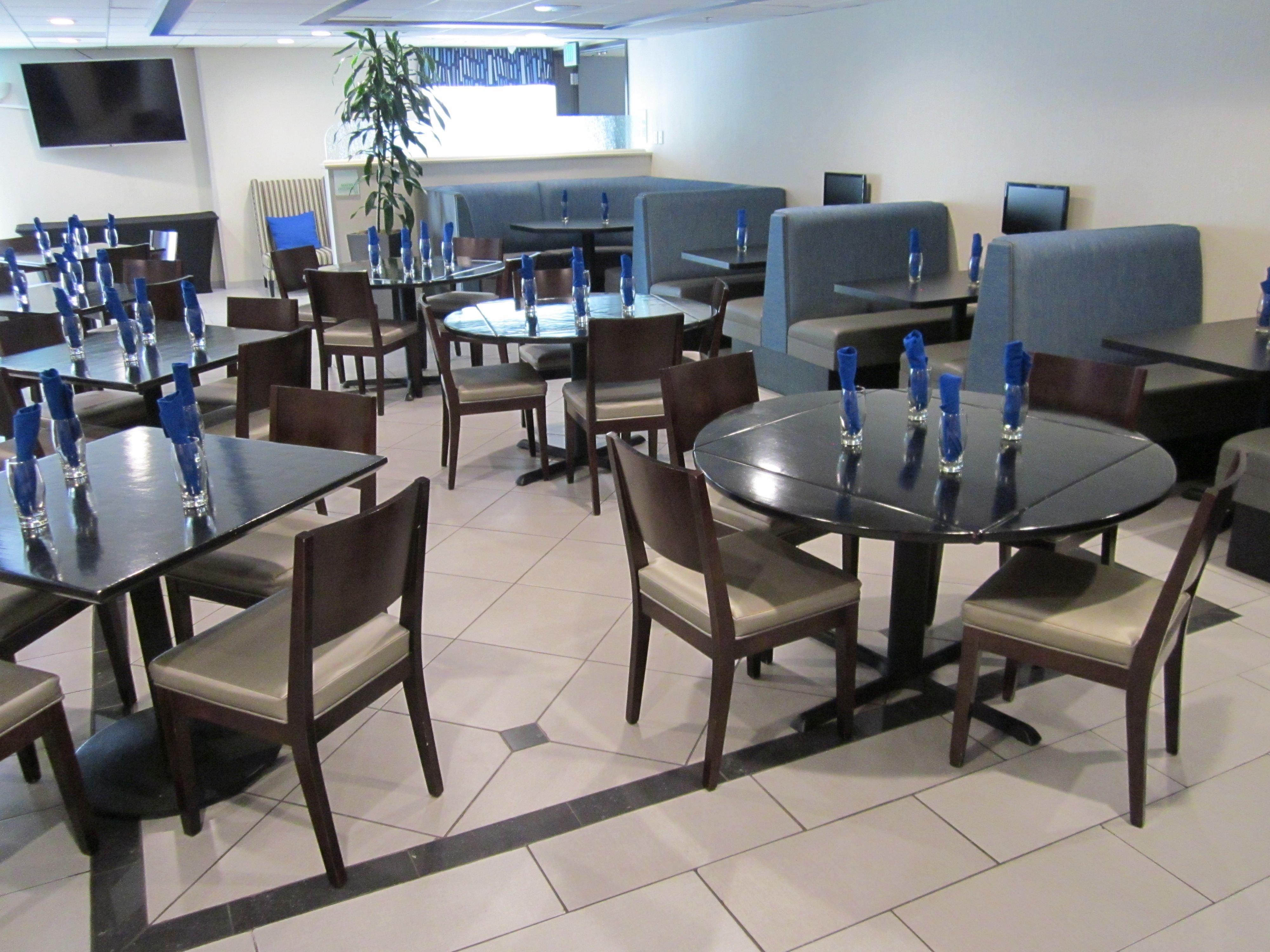 Holiday Inn Oceanside Marina Camp Pendleton By Ihg Exterior foto