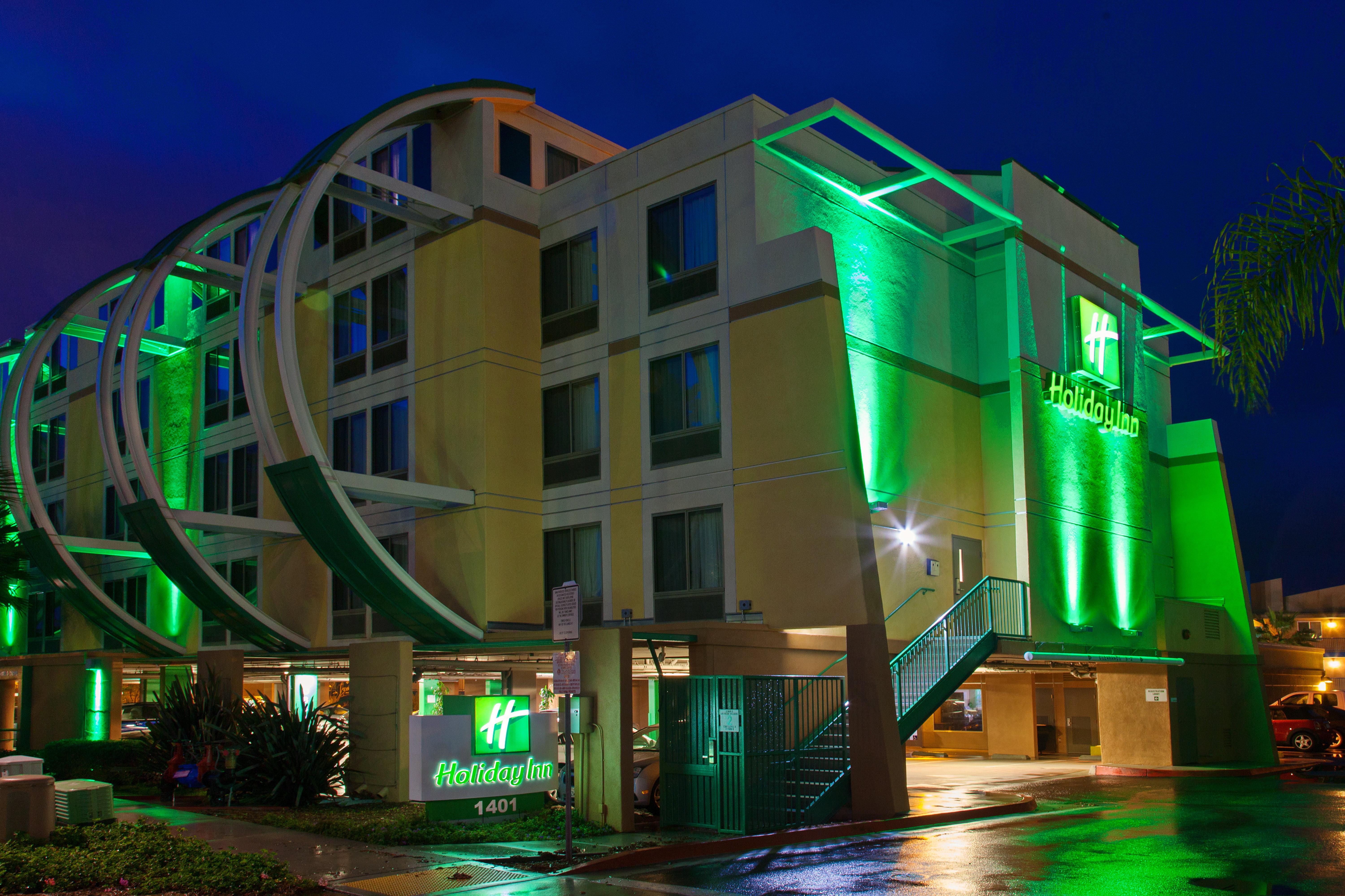 Holiday Inn Oceanside Marina Camp Pendleton By Ihg Exterior foto