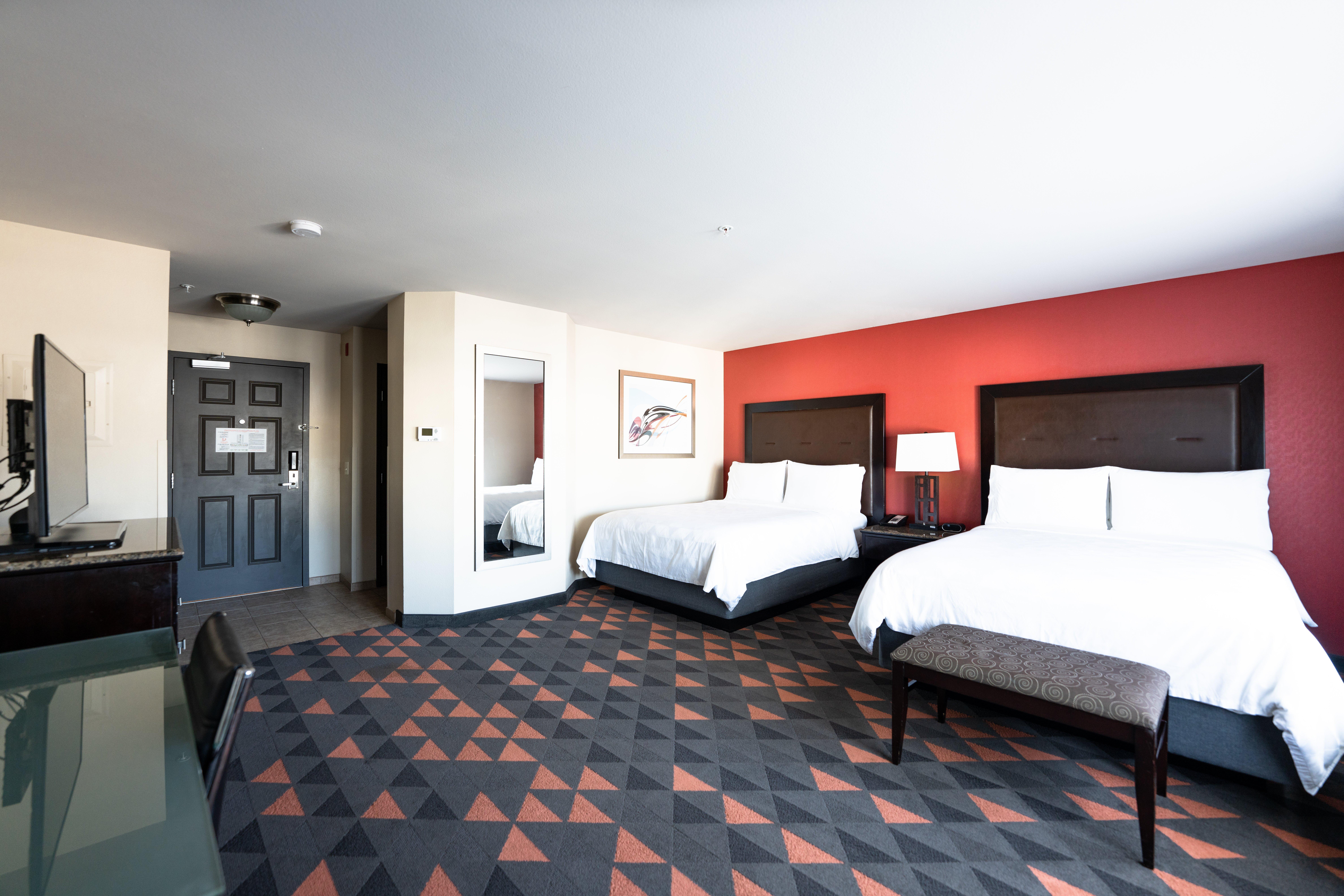 Holiday Inn Oceanside Marina Camp Pendleton By Ihg Exterior foto